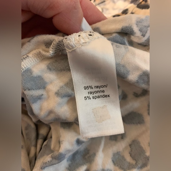 Maurices 24/7 Cheetah print tank top - size large - Picture 3 of 7